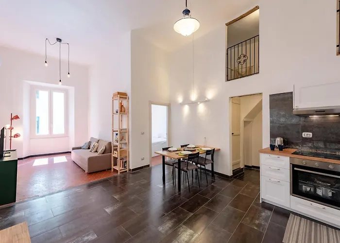 Joivy Excellent 2-Bed Flat In Genoa\'S Old Town