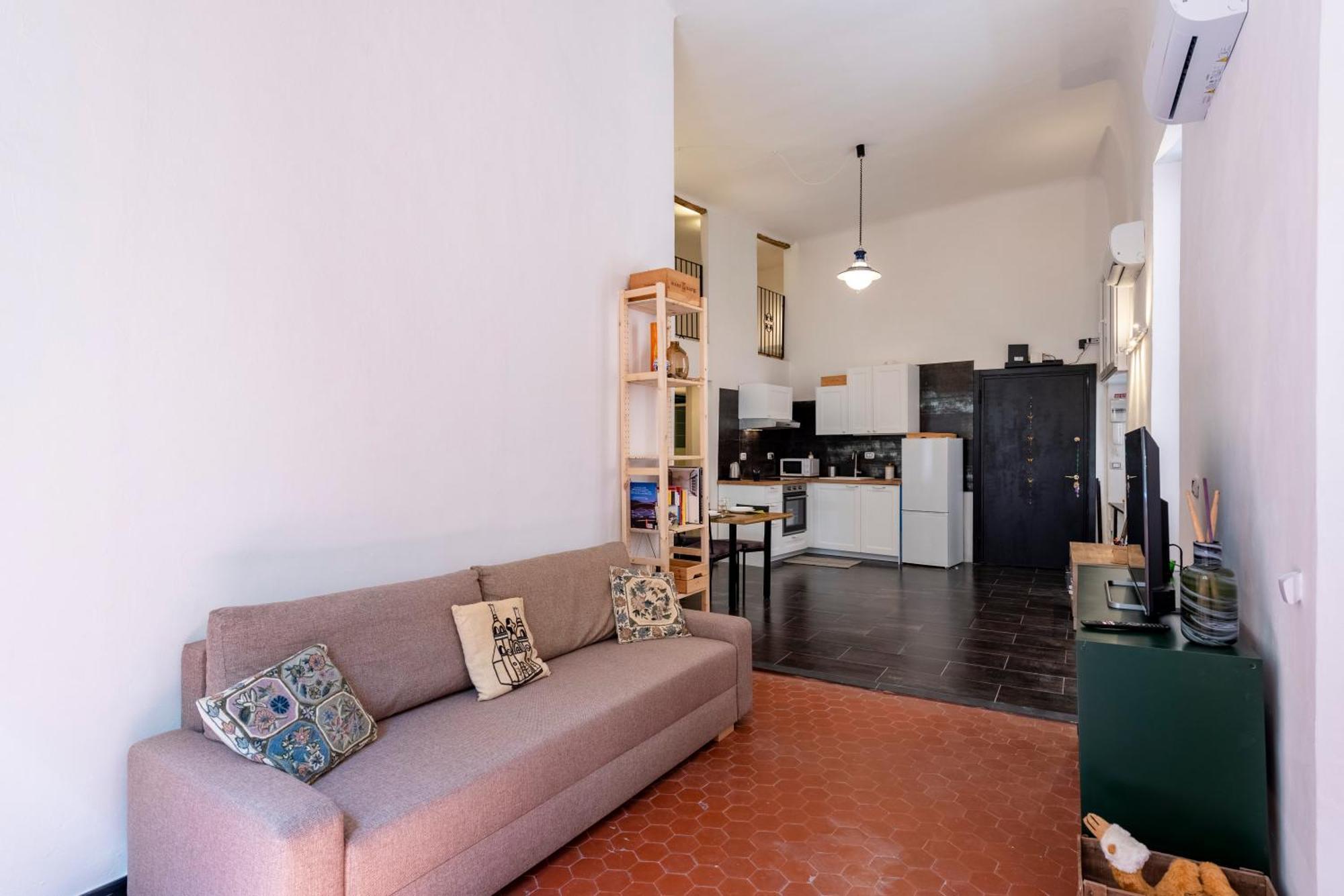 Joivy Excellent 2-bed Flat In Genoa's Old Town